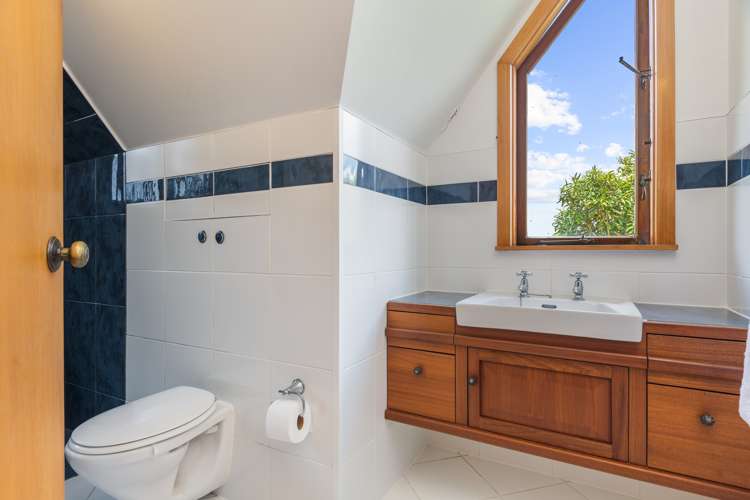 60 Summerhill Drive Fitzherbert_11