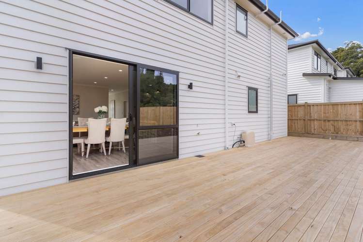 12 Hughs Way Flat Bush_11