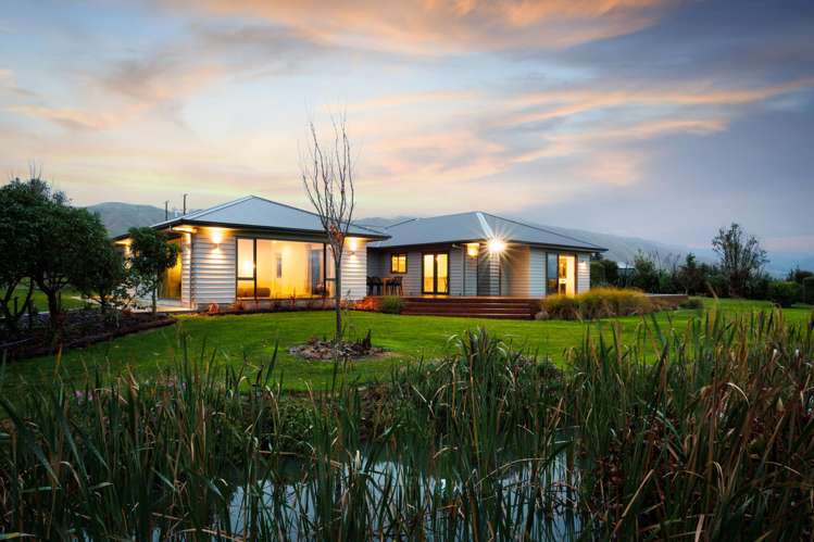 67 Albert Road Tokomaru_41