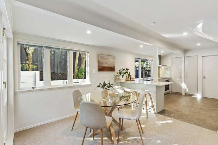 29E St Stephens Avenue_5