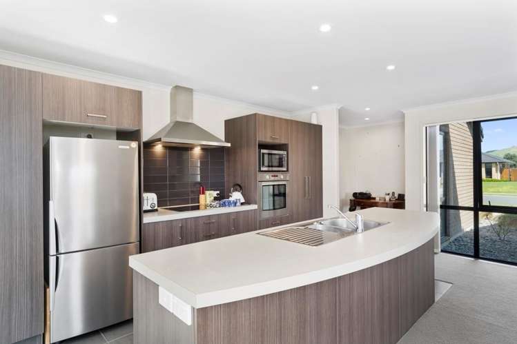 51 Carrington Drive Papamoa_1