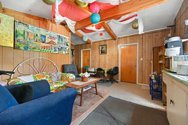 345 Cambridge Road Hillcrest_12