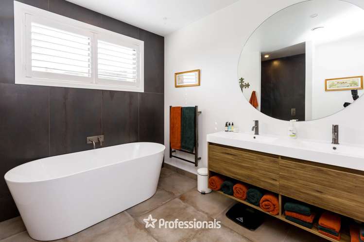 478 Katherine Mansfield Drive Whitemans Valley_23