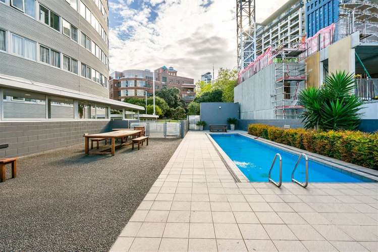 419/133 Beach Road Auckland Central_9