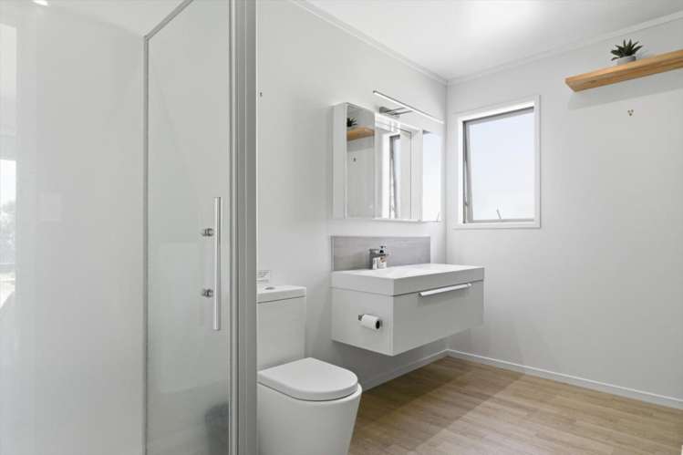 211 Pukehina Parade Pukehina Beach_17