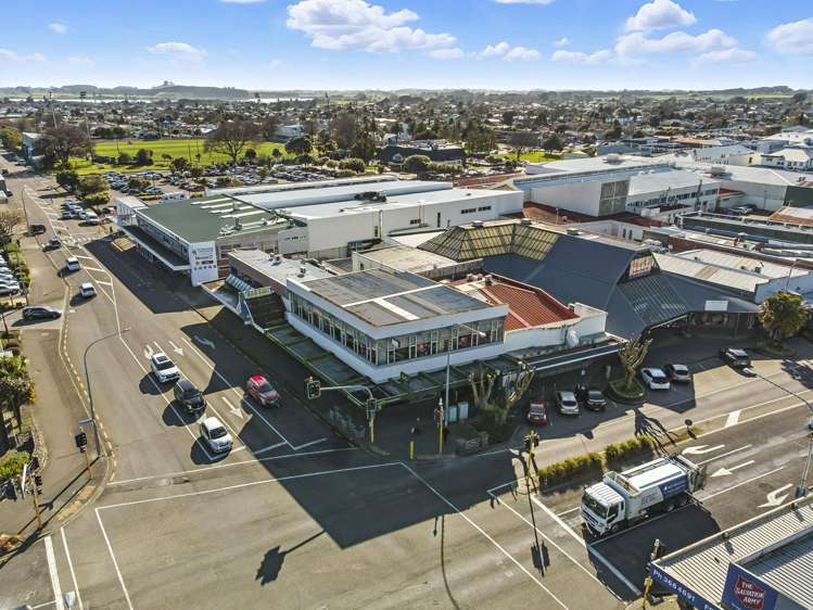 167-169 Oxford Street Levin_24