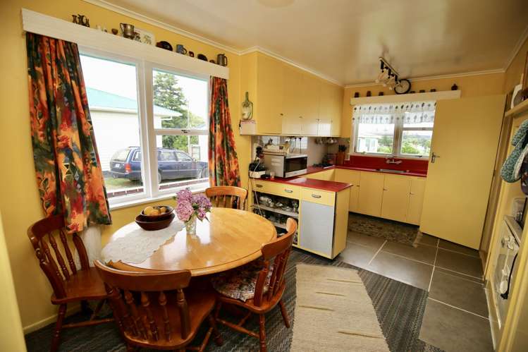 157 Russell Road Huntly_4