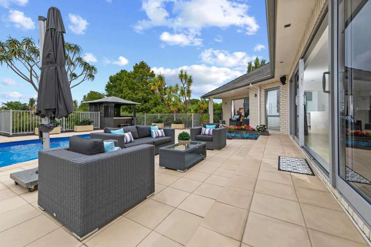 7 Burgundy Park Avenue Henderson_36