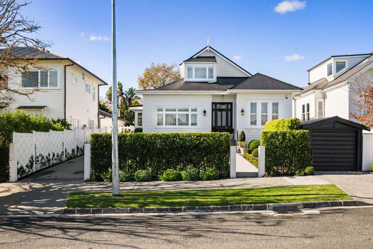 9 Galatea Terrace Herne Bay_11
