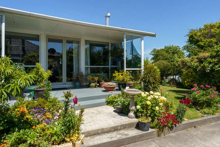 17 Oriana Crescent Hornby_19