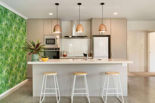 190 Ballintoy Park Drive Welcome Bay_3