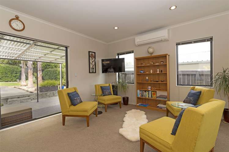 5 Bonny Crescent Massey_4