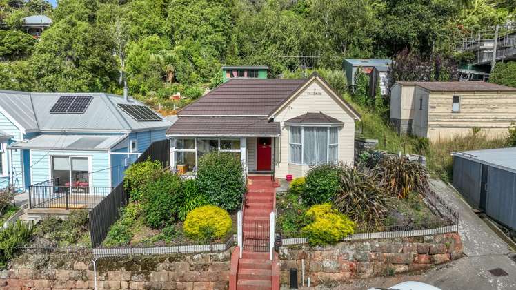 29 Voelas Road Lyttelton_0