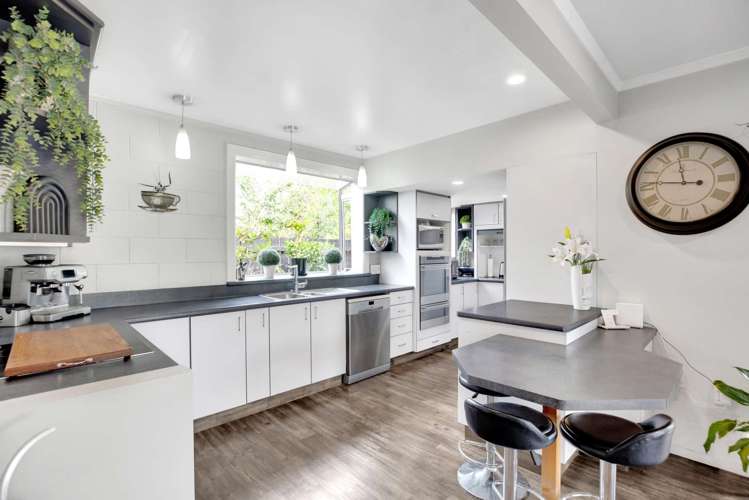 11a Larch Place Casebrook_6