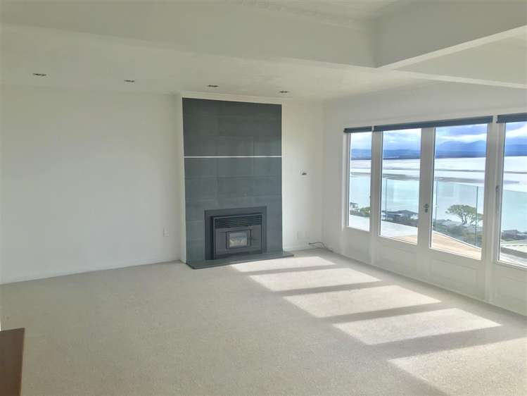 118 Princes Drive Britannia Heights_9