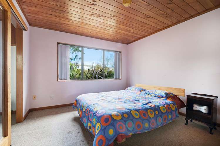 83 Pipitiwai Drive Helensville_15