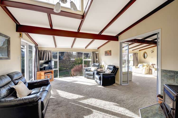 8 Estuary Crescent Fairfield_5