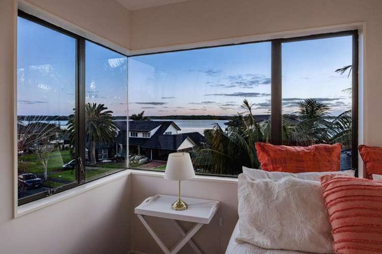 34 St Annes Crescent Wattle Downs_13