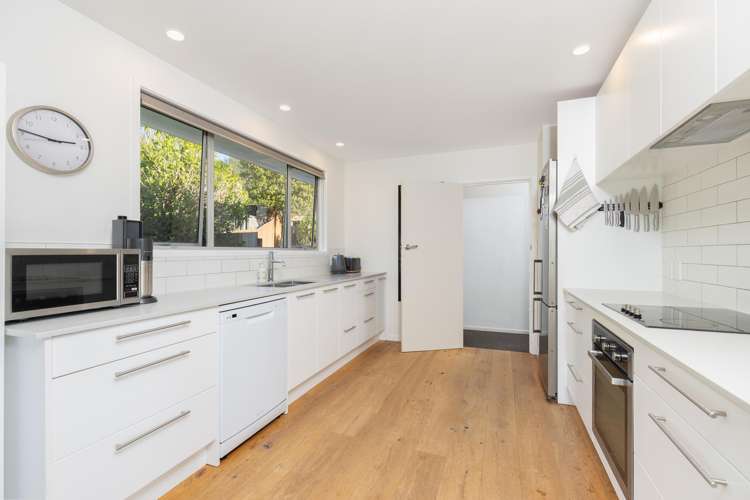 48 Douglas Road_4