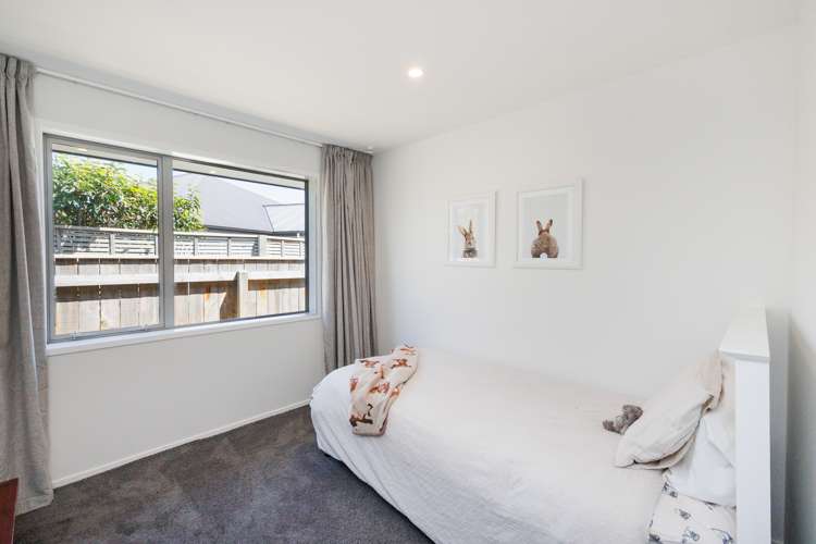 8 Huffington Place Feilding_14