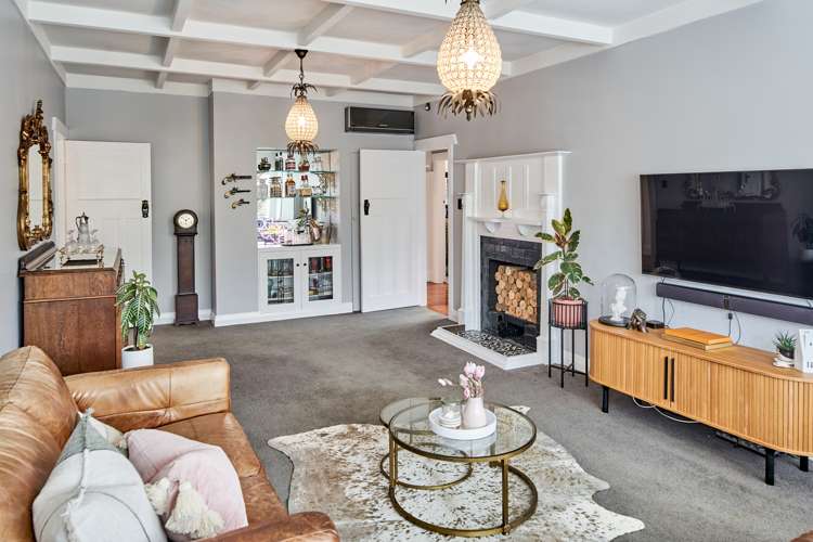 71 Hautana Street Woburn_15