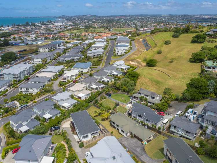 61 Landmark Terrace Orewa_19