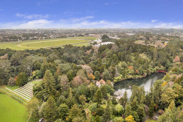 5 Saddle Row Welbourn_31