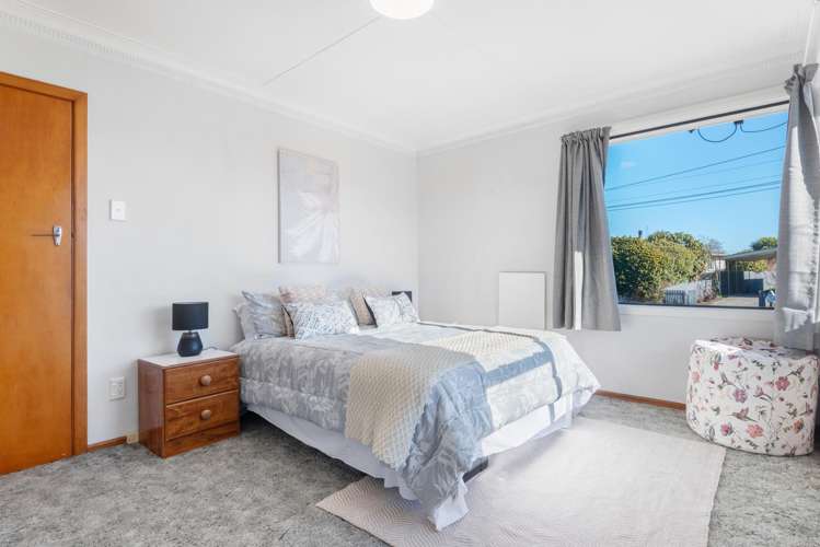 14 Duff Place Mosgiel_9