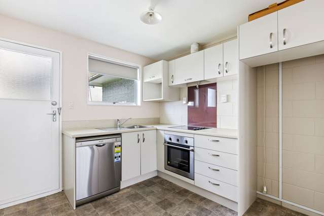 2/479 Madras Street Saint Albans_3