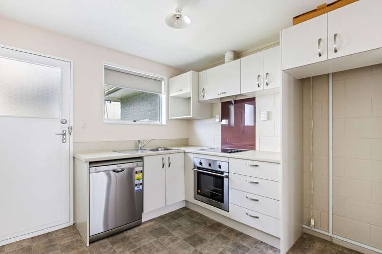 2/479 Madras Street Saint Albans_3