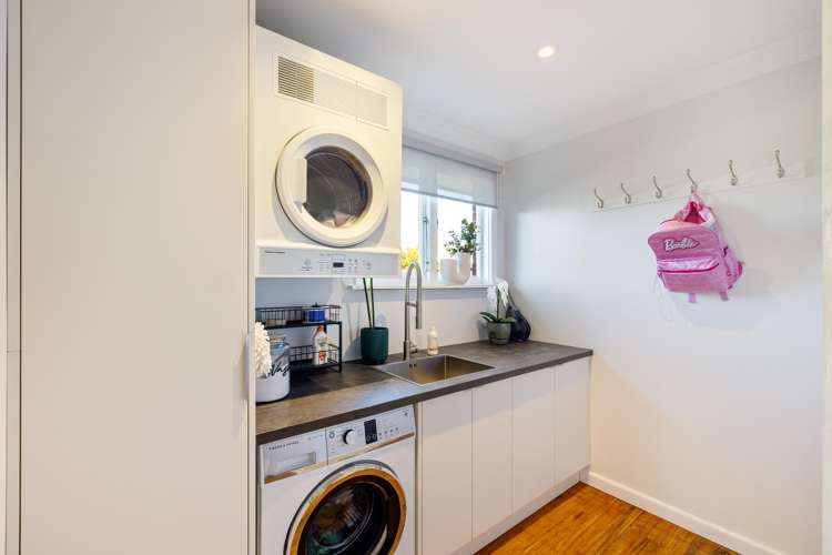 241 Lake Terrace Road Shirley_12