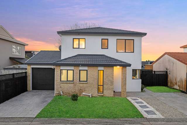 Freehold, Fully Renovated, Walk to 5 Schools, ...