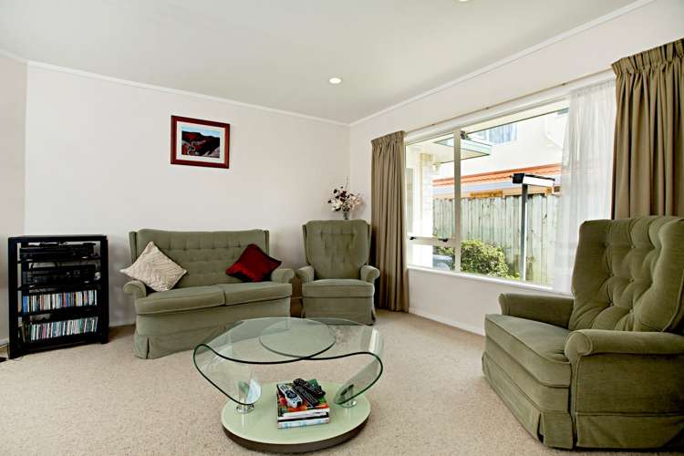 16 Ambleside Drive Northpark_8