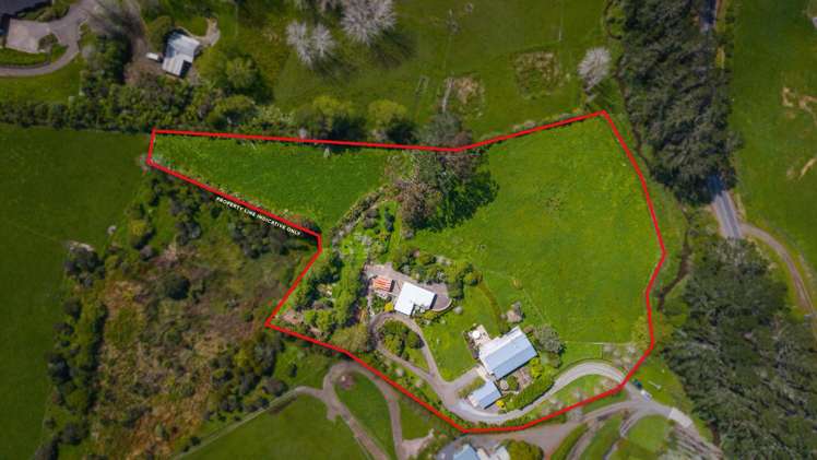 2 Valley Road Waitoki_29