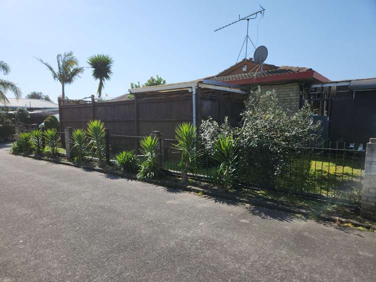 32 Trimdon Street Randwick Park_11