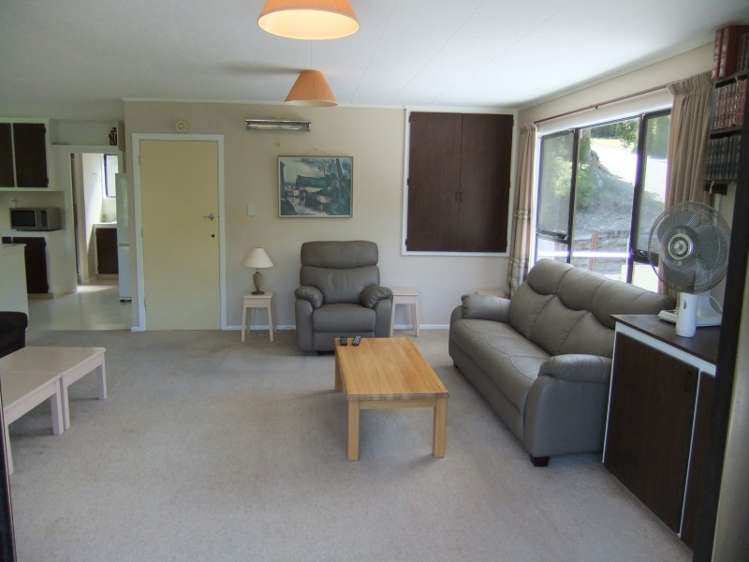 38 Tikao Bay Road Wainui_5