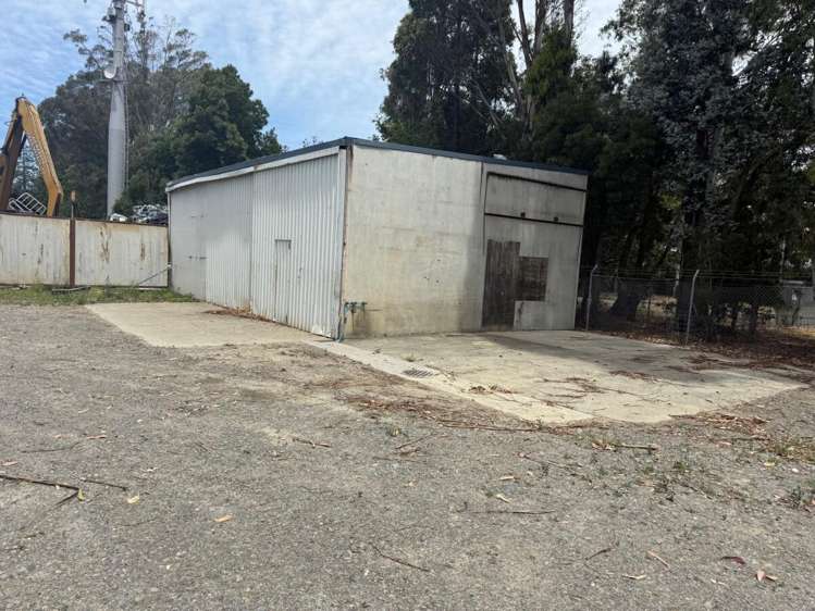 119 Henderson Road_0