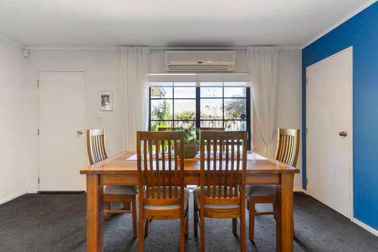 3 Woodlark Close Weymouth_7