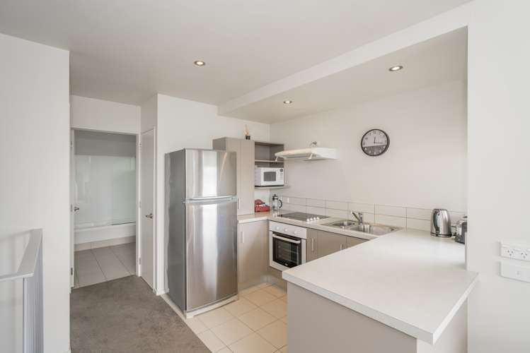 64/18 Eyre Street Whitianga_10