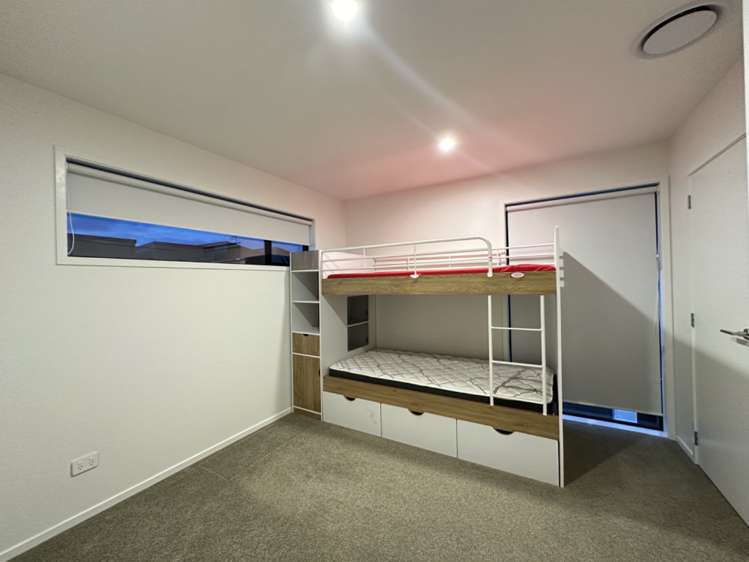 1/47A Huntington Drive 10662_10