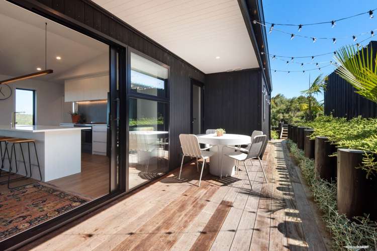 236 Hillcrest Road Wainui_5