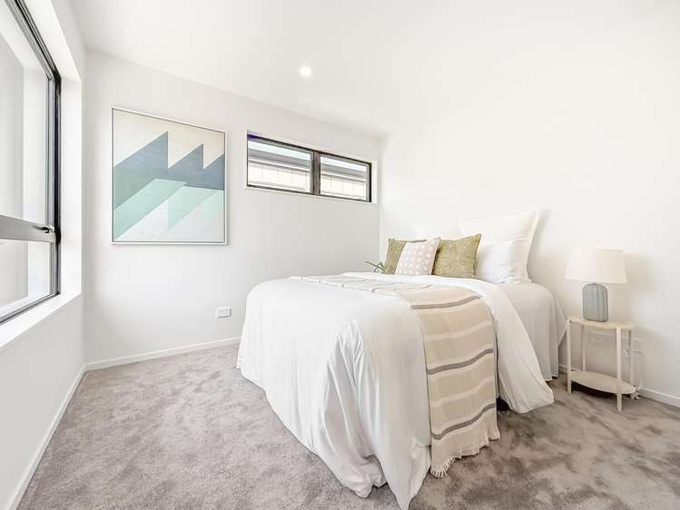 28 Fickling Avenue Hillsborough_10