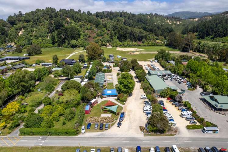 273 Sandy Bay-Marahau Road Marahau_3