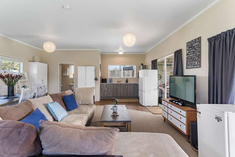 217 Port Road Whangamata_14