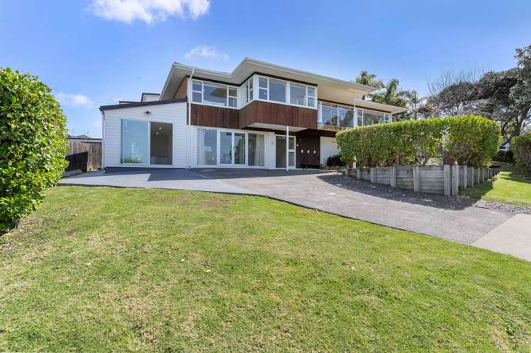 12 McCrystal Avenue Bucklands Beach_22