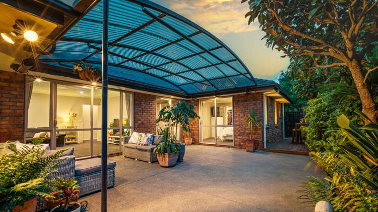 8 Hoihere Place Parklands_2