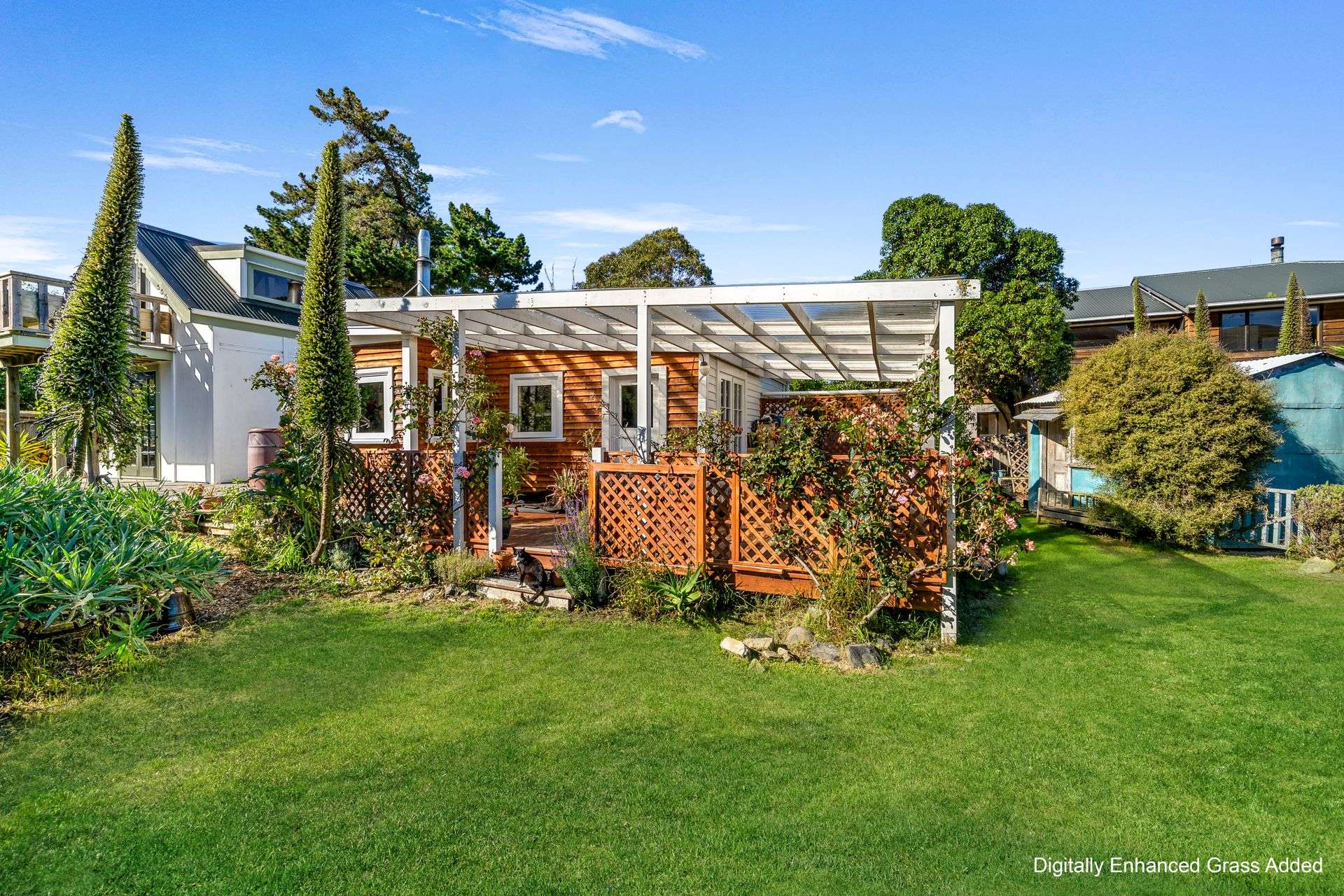 911 Harington Point Road Harington Point_0