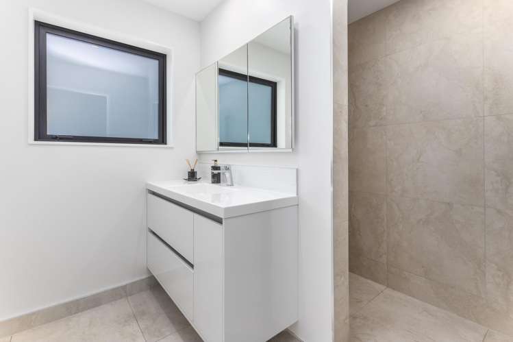 4 Kaiwaru Place Waikanae_10