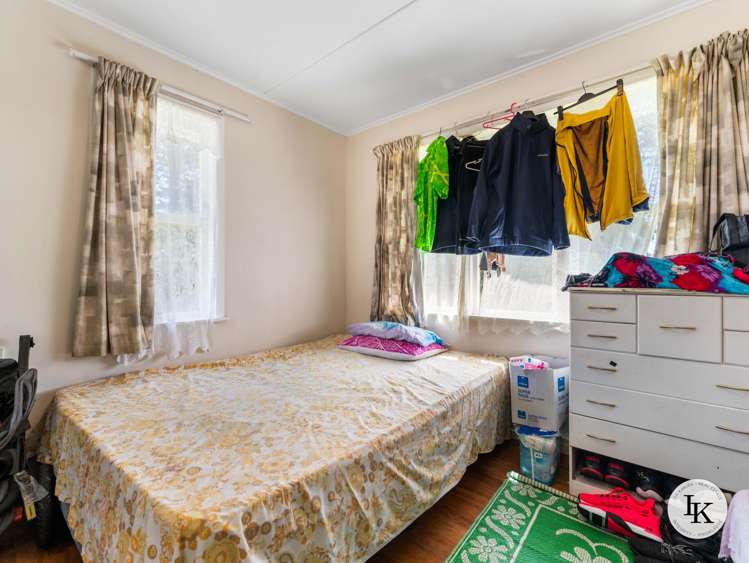 22 Gaye Crescent Otara_11
