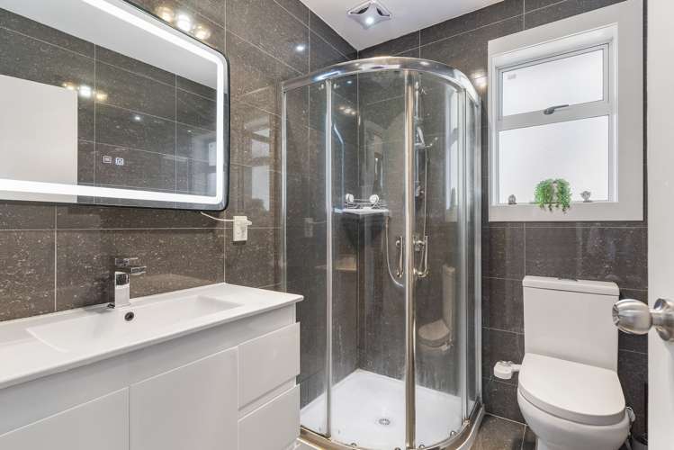 1/6 Patons Road Howick_8